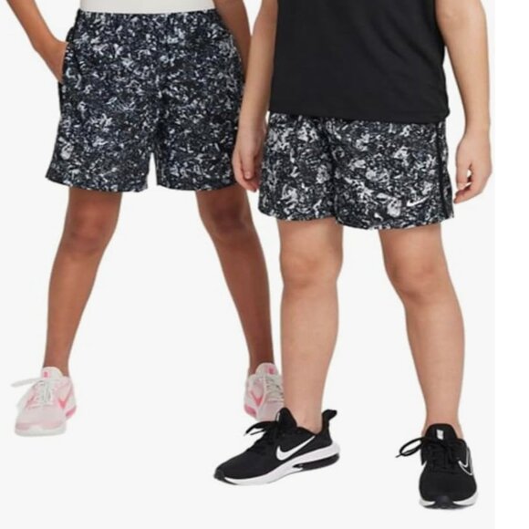 Nike Kids Unisex Woven Training Shorts Black Standard Fit - Picture 2 of 2